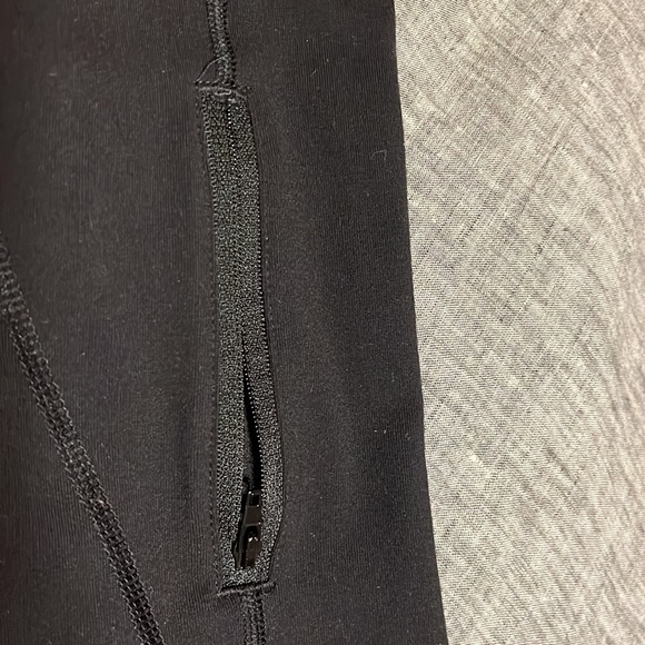 Lululemon black hooded jacket with pockets. - Picture 5 of 5